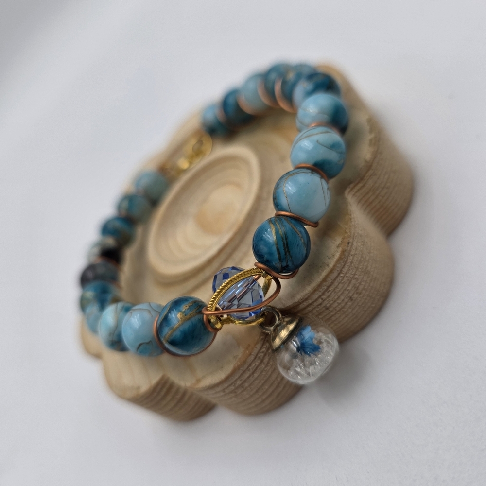 Handmade Wire-wrapped Elegant Blue Beaded Bracelet - Picture 3 of 4